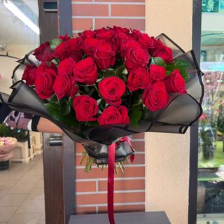 Buchet 41 trandafiri roșii
