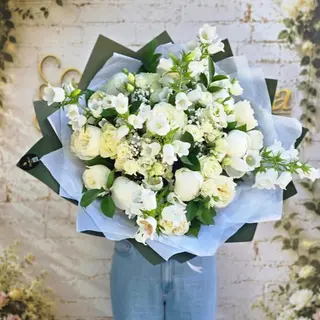 Buchet White