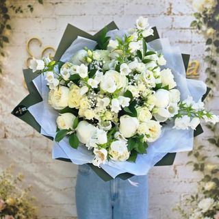 Buchet White