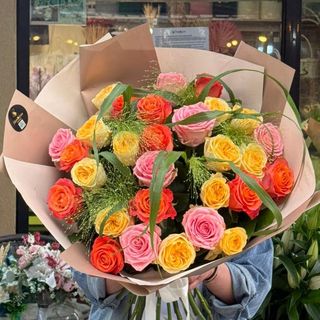 Buchet 29 Trandafiri Colorați