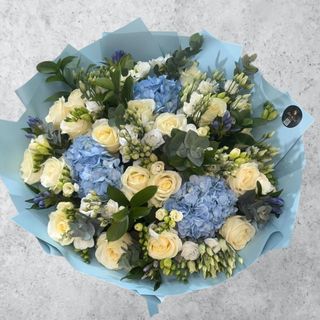 Buchet Bleu