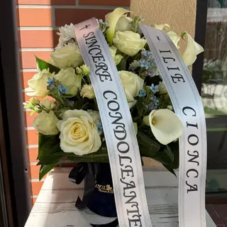 Aranjament Funerar in cutie de catifea
