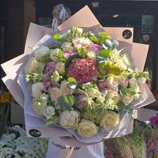 Buchet Minunat Larisa