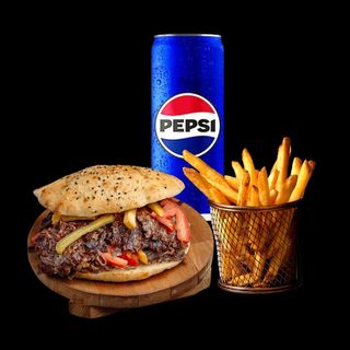 Kebab vită + cartofi + doză