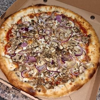 Pizza Funghi e Cipolla