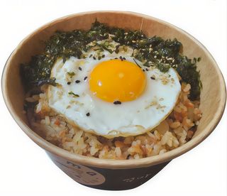 Orez prăjit cu Spam