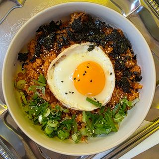 Orez prăjit cu Kimchi 390g