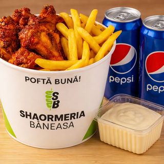 Mega Bucket Aripioare + 2 doze