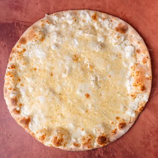 Mankoushe 3 cheese cu branza halloumi