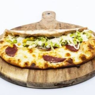 Mankoushe pastrami and mozzarella