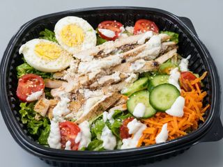 Salata cu piept de pui