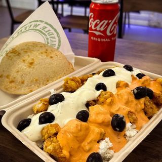 Salată carne rotisata pui + Coca-Cola