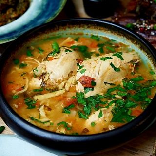 Fasole bătută cu prajeala de ceapă