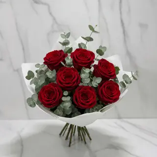 I like red roses