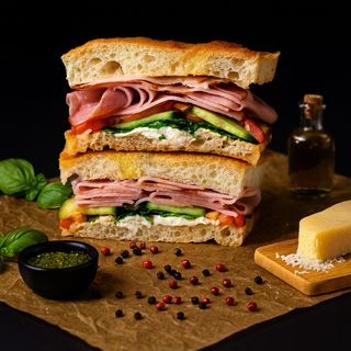 Focaccia Mortadella  L