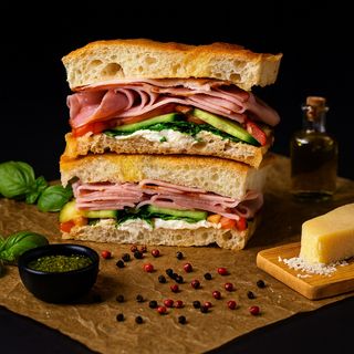 Focaccia Mortadella 250g