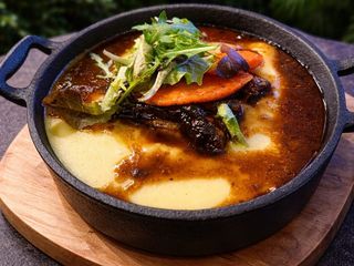 BRASATO DE VITA CU SOS BORDELEZ SI PIURE FIN