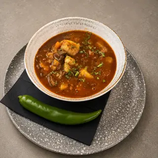 Supă gulaș