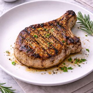 Cotlet de porc la grill 300g