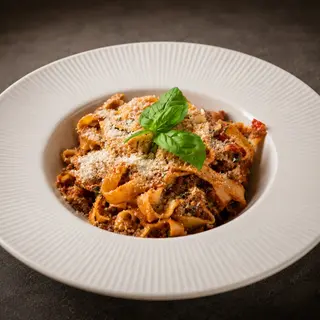 NOU! TAGLIATELLE BOLOGNESE