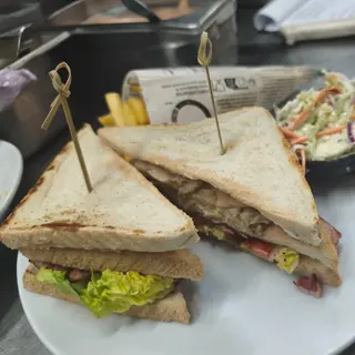 SIGNATURE CLUB SANDWICH / CLUB SANDWICH SIGNATURE / CLUB SANDWICH SIGNATURE