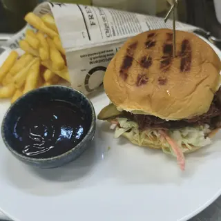 GRAND DOUBLE BEEF BURGER