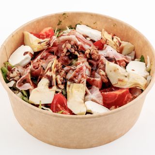 Salata Caprino