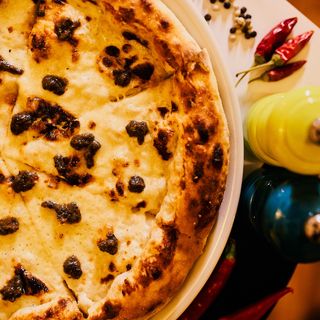 Pizza tartufo Ø32cm