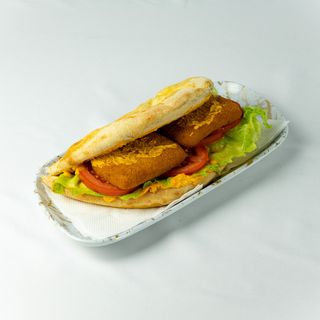 PANINI CU CASCAVAL PANE