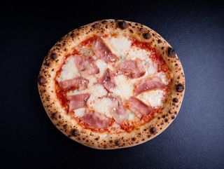 Pizza Bacon e Formaggio