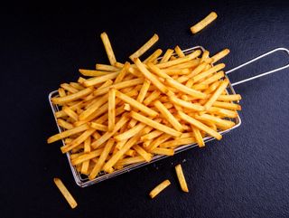 Bucket cartofi prajiti