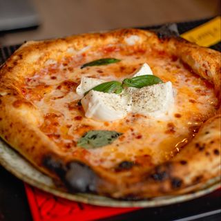 Pizza Regina Margherita Ø 32cm