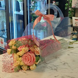 Poseta florala pastel