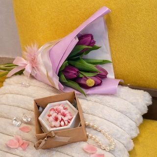 MXA LOVE SET-buchet lalele & lumanare