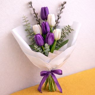 Purple Elegance – Buchet Lalele