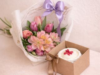 Gift Box Floral cu Lumânare