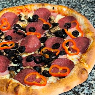 Pizza Della Casa mega