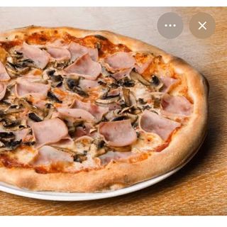 Pizza prosciuto fungii