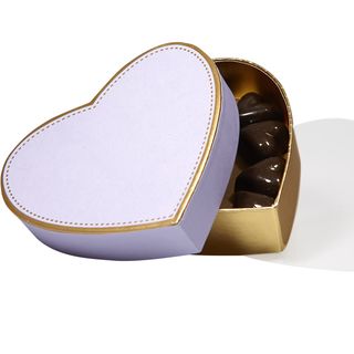 Cutie cu 9 praline belgiene asortate Wisteria Heart, Valentino Chocolatier