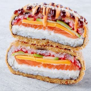 Sushi Burger cu Somon 380g