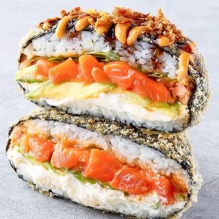 Sushi Burger Somon picant 340g