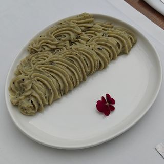 PIURE DE CARTOFI CU TRUFE NEGRE