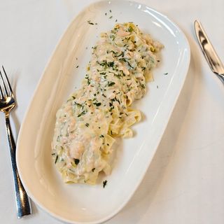 TAGLIATELLE SOMON ȘI DOVLECEI PRĂJIȚI