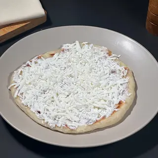 Placinte cu cartofi branza si smantana
