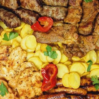 Platou Mix Grill 4 persoane