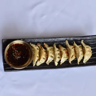 Gunmandu legume