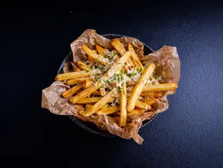 Garlic parmesan fries