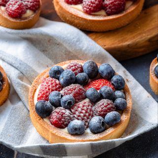 Tarta cu vanilie și fructe