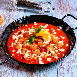 Creveți saganaki