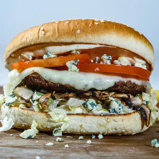 B.B. Queen Meniu Burger + Coca Cola 0.3